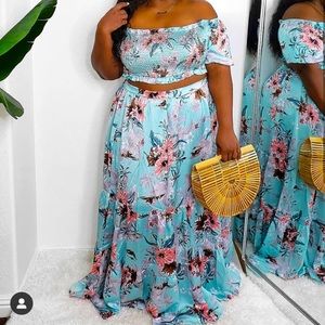 BRAND NEW W TAGS FLORAL MAXI SKIRT SET 💙